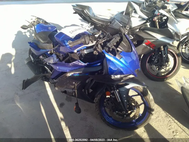 Yamaha YZF-R3 - 2022г.