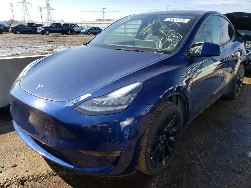 Tesla Model Y 2022г.