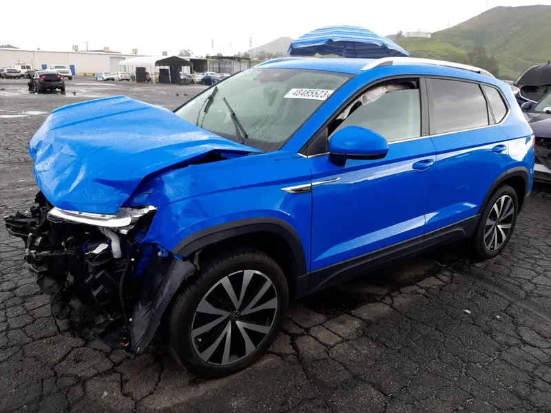 Volkswagen Taos 2022г.