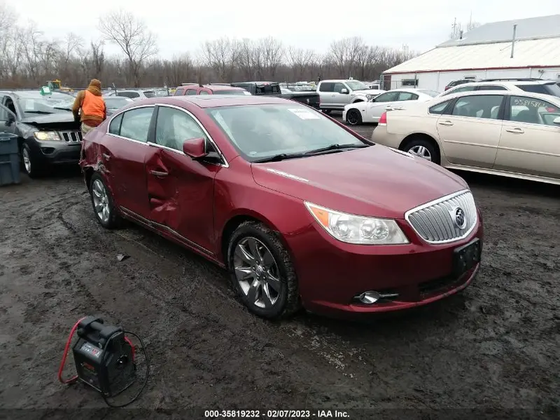 Buick LaCrosse 2011г.
