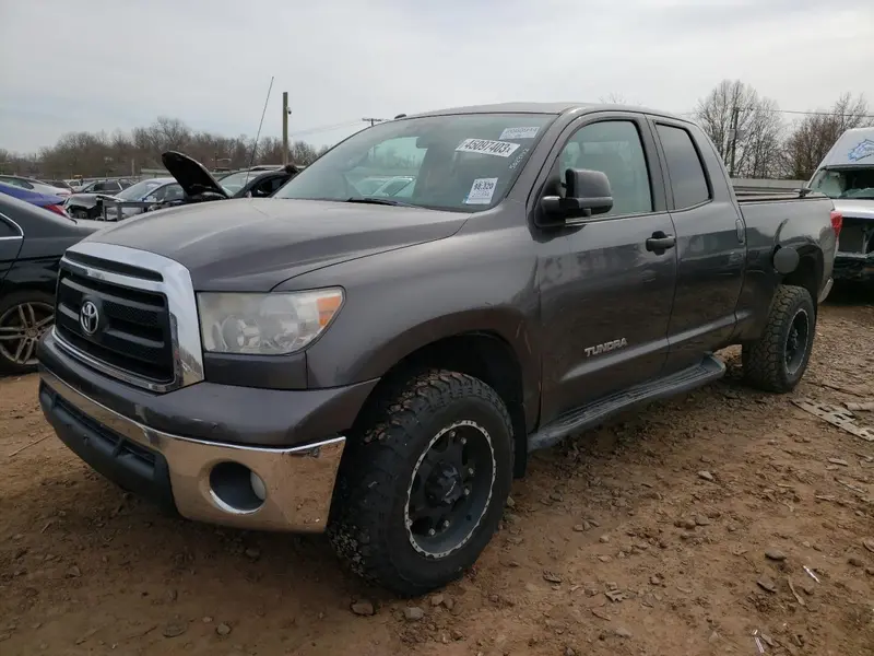 Toyota Tundra 2012г.