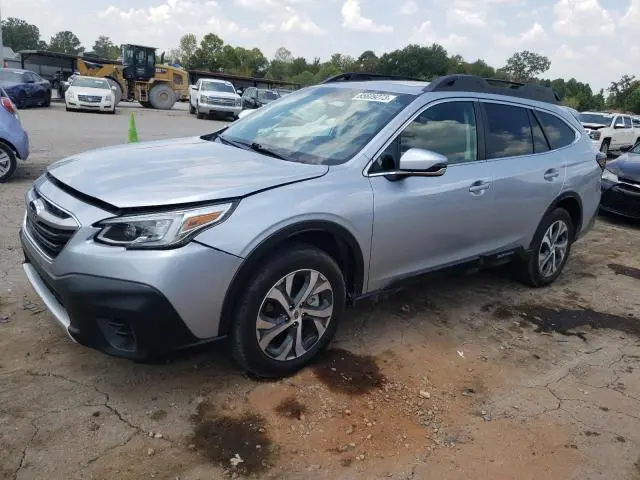 Subaru Outback 2022г.