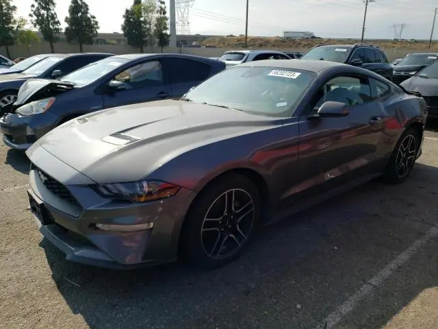 Ford Mustang 2021г.