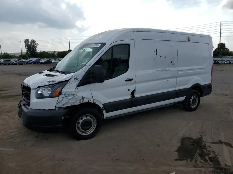 Ford Transit 2015г.