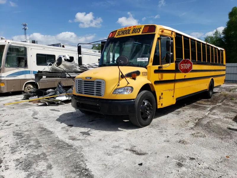 Freightliner B2 Bus 2018г.