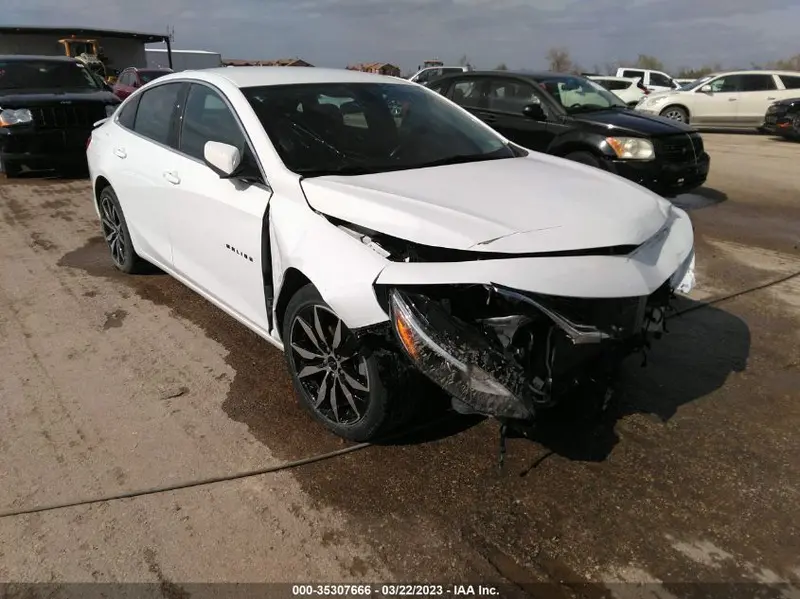 Chevrolet Malibu 2021г.