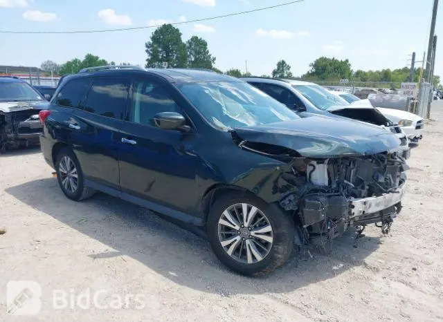 Nissan Pathfinder 2019г.