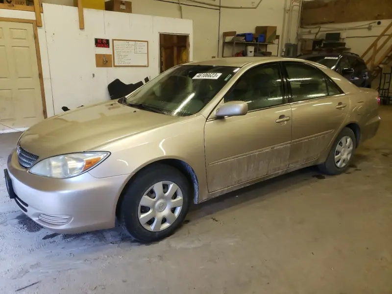 Toyota Camry 2002г.