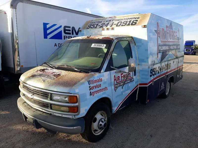 Chevrolet Express 2001г.