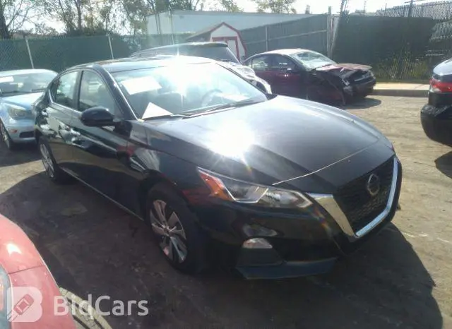 Nissan Altima 2020г.