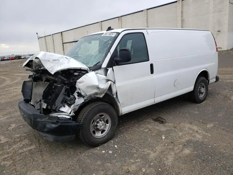 Chevrolet Express 2022г.