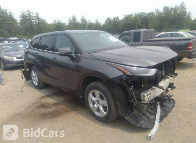 Toyota Highlander 2022г.