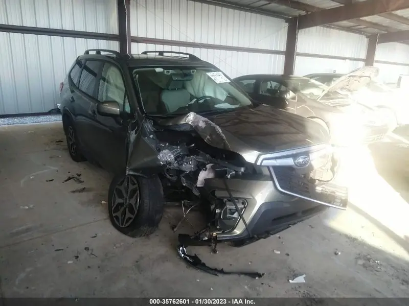 Subaru Forester 2021г.