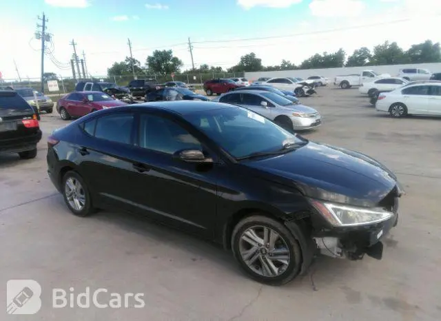 Hyundai Elantra 2020г.