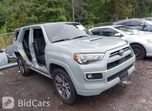 Toyota 4runner 2022г.