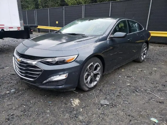 Chevrolet Malibu 2021г.