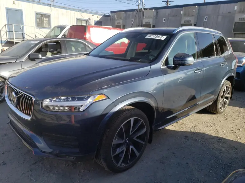 Volvo XC90 2022г.