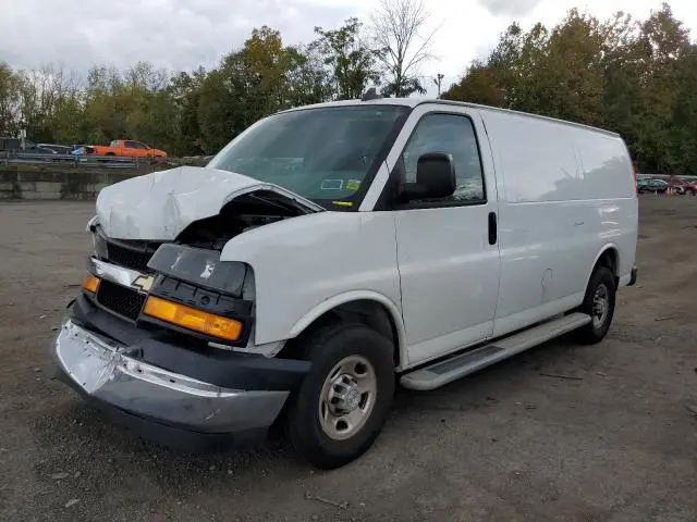Chevrolet Express 2020г.