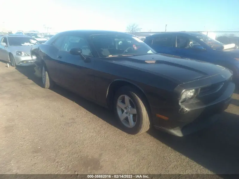 Dodge Challenger 2010г.