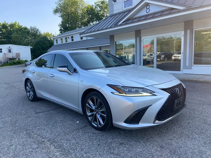 Lexus ES 350 2019г.