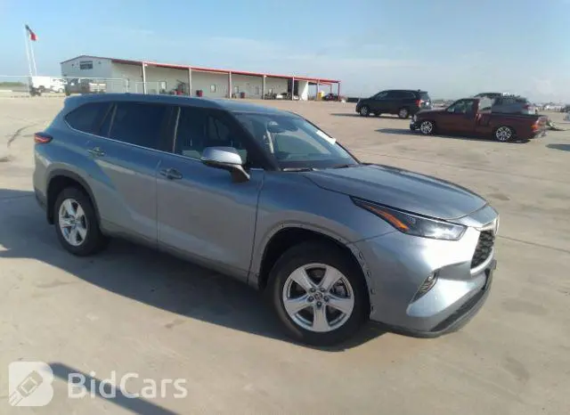 Toyota Highlander 2023г.