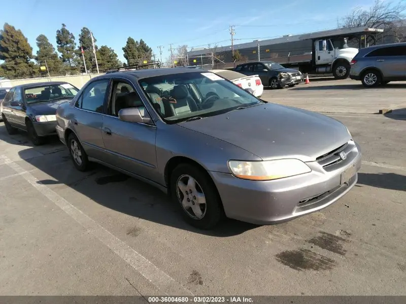 Honda Accord 2000г.
