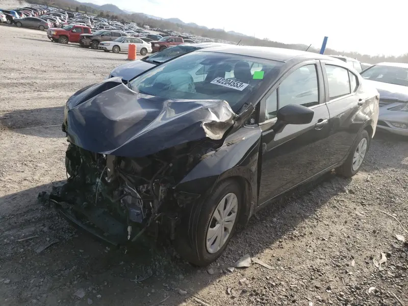 Nissan Versa 2021г.