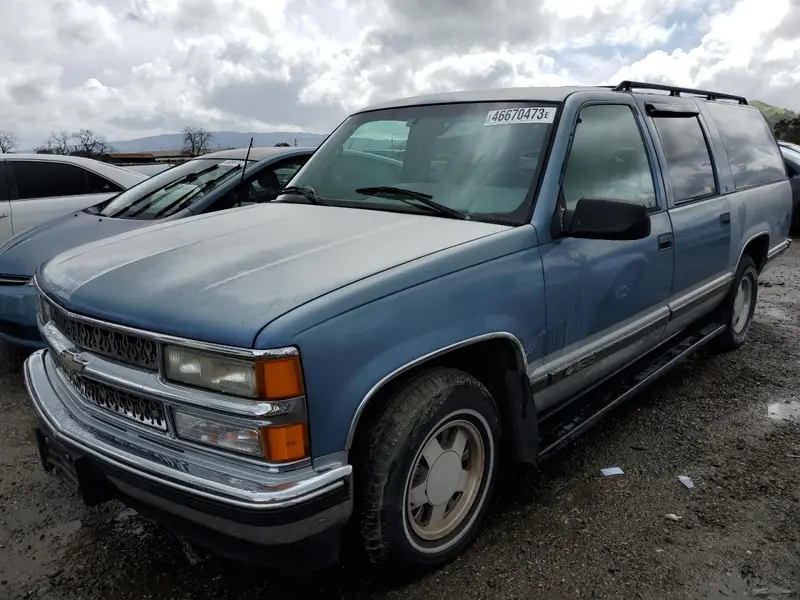 Chevrolet Suburban 1996г.