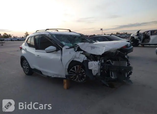 Nissan Kicks 2021г.