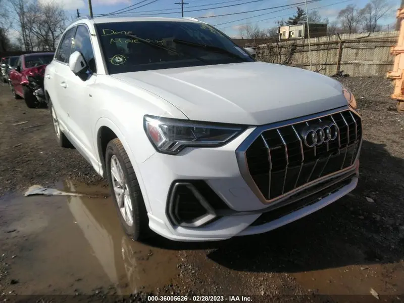 Audi Q3 2021г.