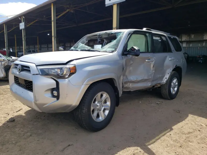Toyota 4Runner 2022г.