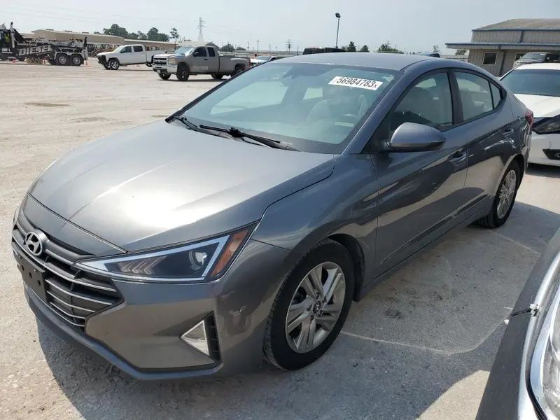 Hyundai Elantra 2019г.
