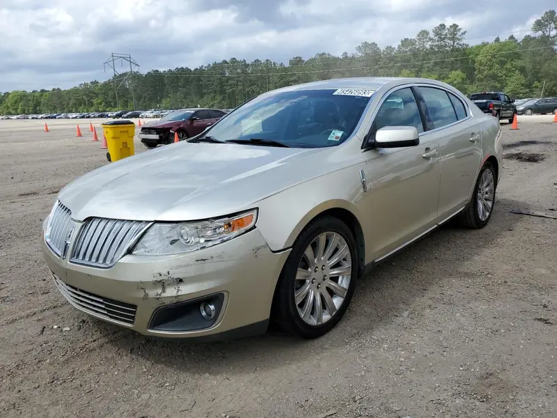 Lincoln MKS 2010г.
