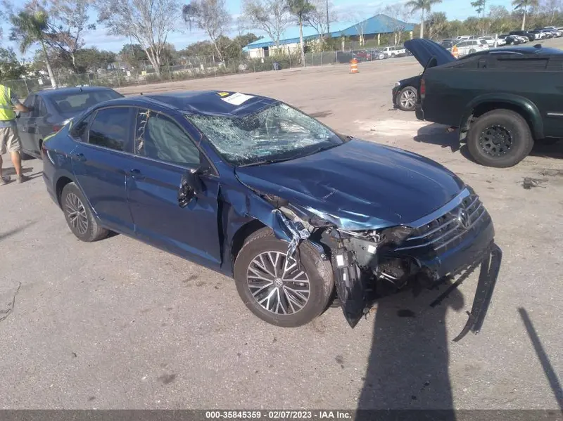 Volkswagen Jetta 2021г.