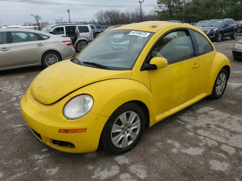 Volkswagen New Beetle 2008г.