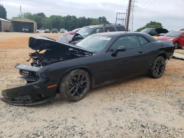 Dodge Challenger 2022г.