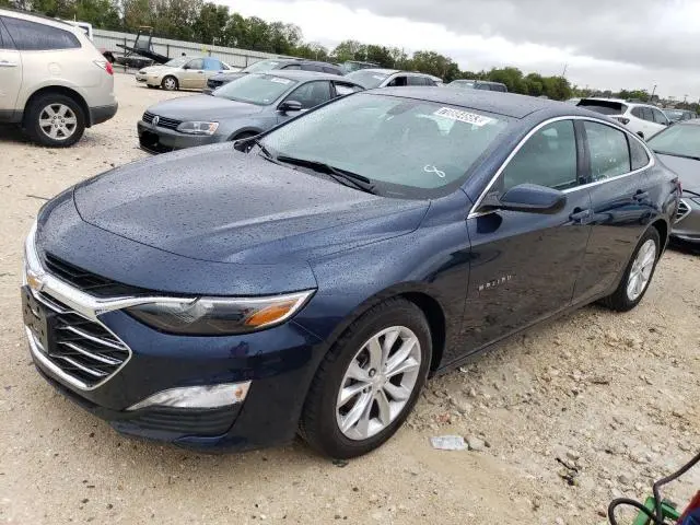 Chevrolet Malibu 2022г.