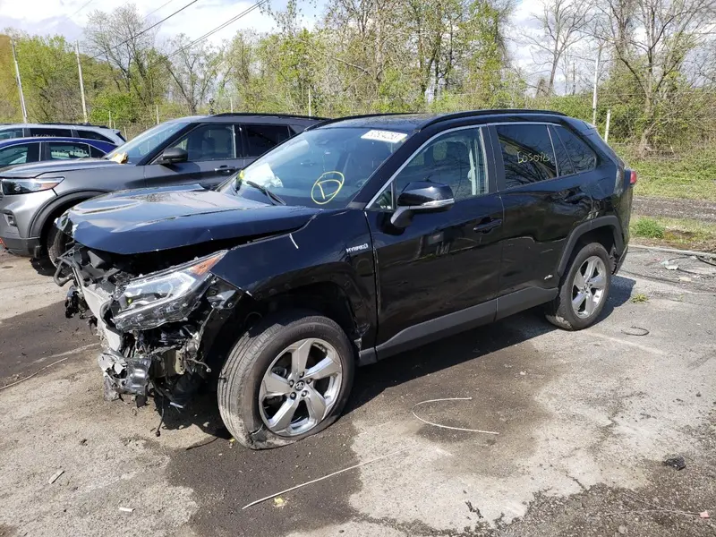 Toyota RAV4 Hybrid 2021г.