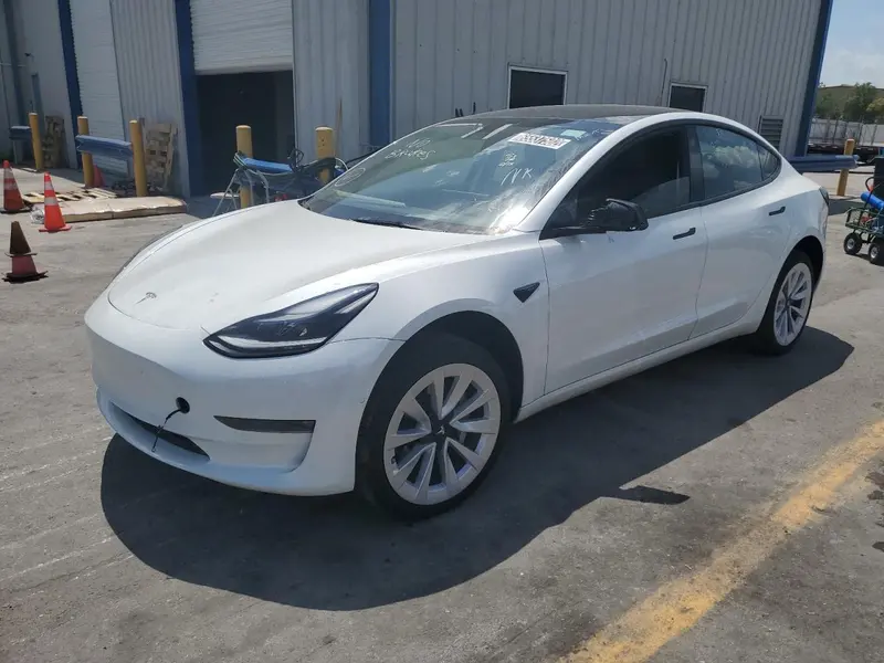 Tesla Model 3 2022г.