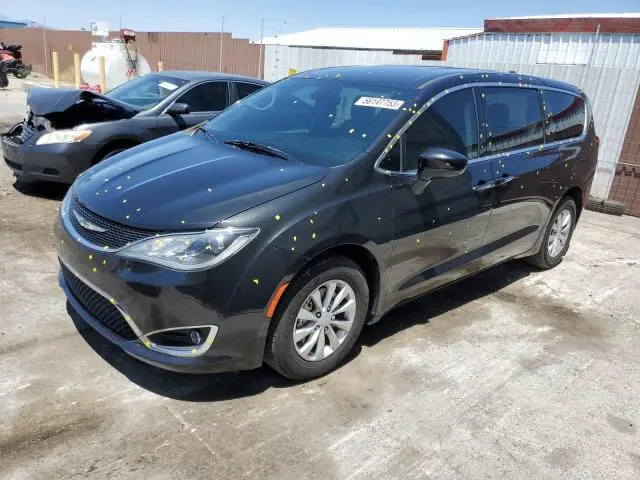 Chrysler Pacifica 2019г.
