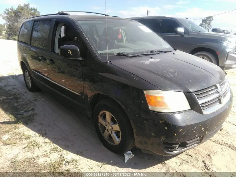 Dodge Grand Caravan 2010г.