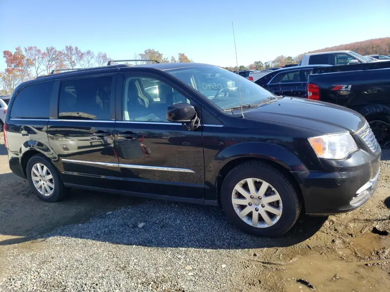Chrysler Town & Country 2014г.