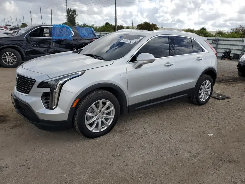Cadillac XT4 2021г.