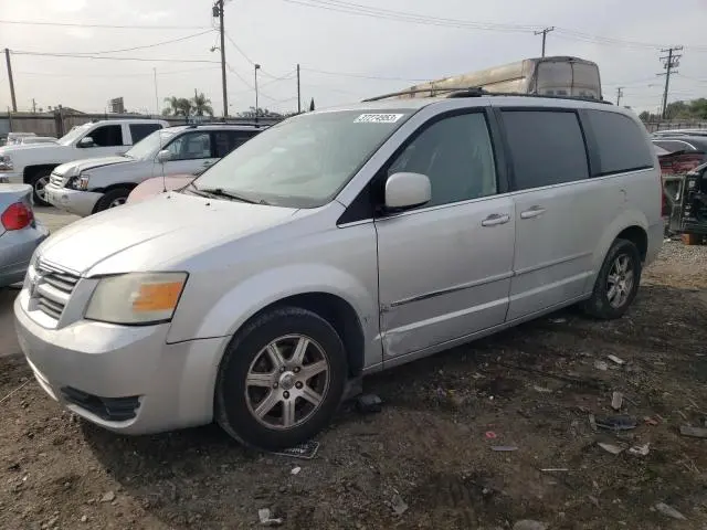 Chrysler Town & Country 2008г.