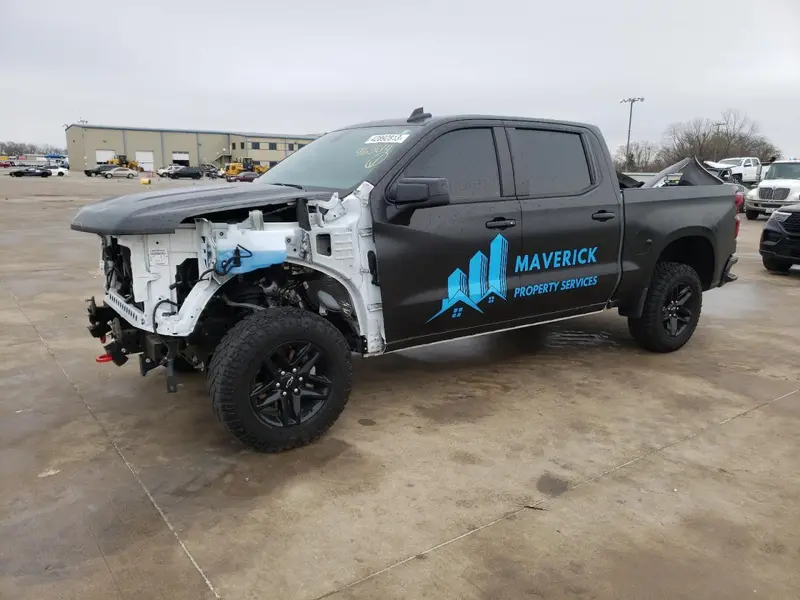 Chevrolet Silverado 2021г.