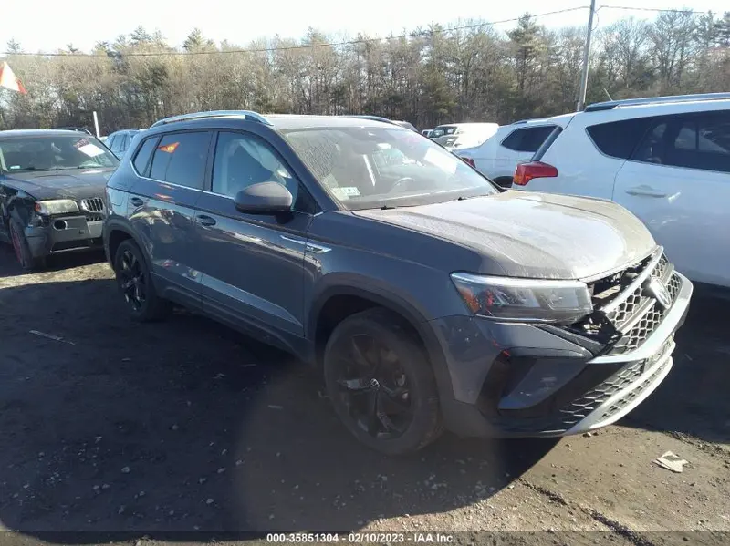 Volkswagen Taos 2022г.