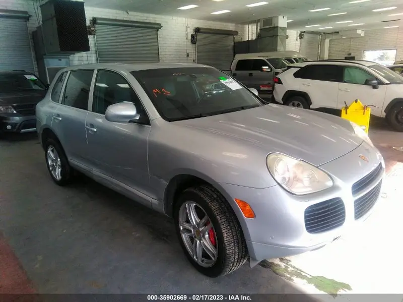 Porsche Cayenne 2004г.