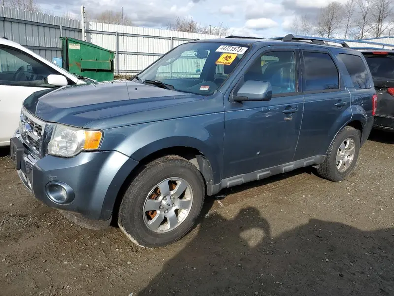 Ford Escape 2010г.