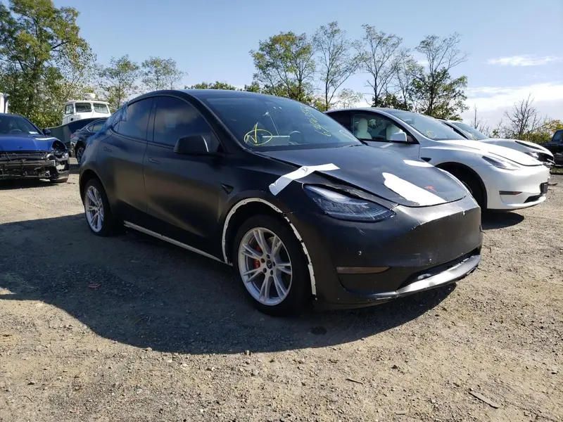 Tesla Model Y 2021г.