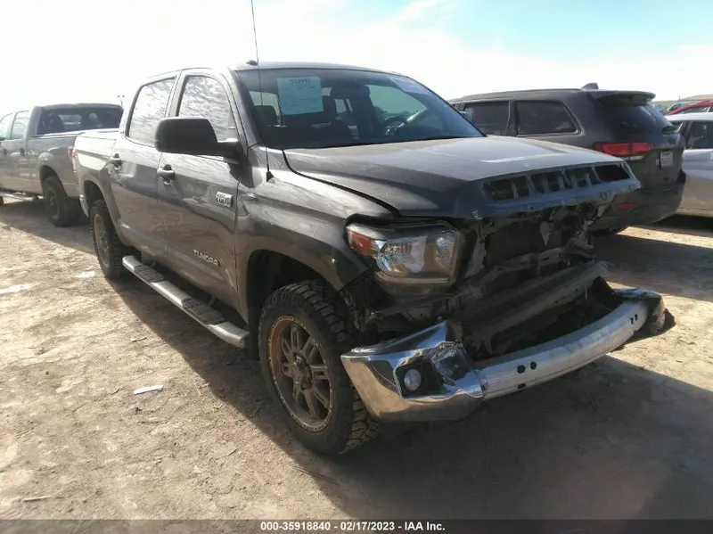 Toyota Tundra 2019г.